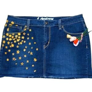 Levi's‎ hand painted skirt size 12